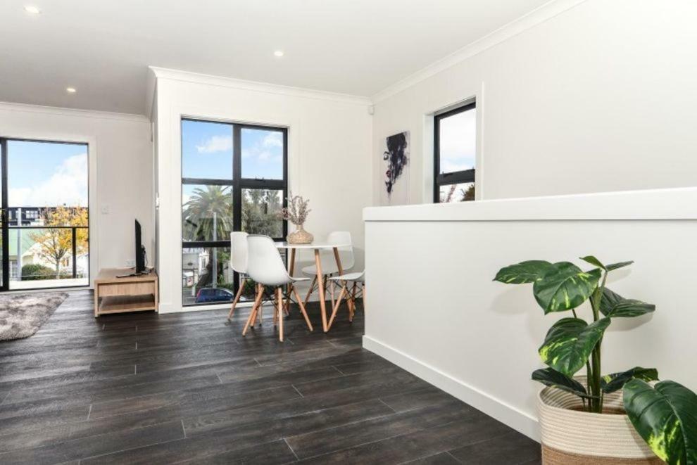 Central Park Gemini Apartments Hamilton Luaran gambar