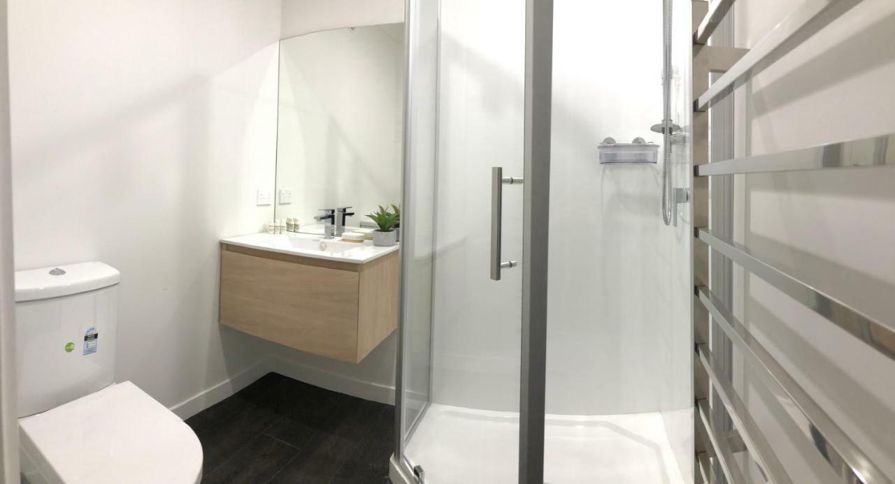 Central Park Gemini Apartments Hamilton Luaran gambar